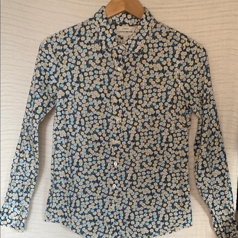 J.Crew Perfect Cut Blue and White Floral Button Down